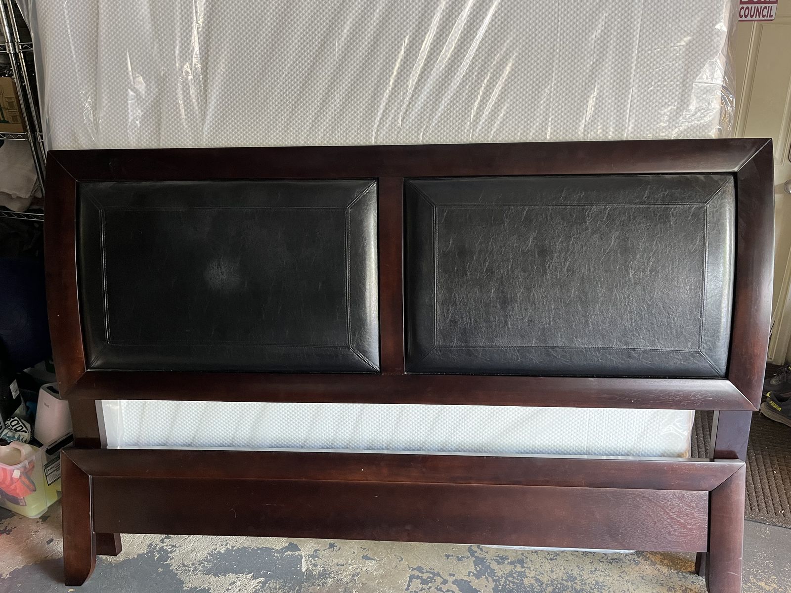 King Mahogany Bedroom set with Nectar Premium Mattress