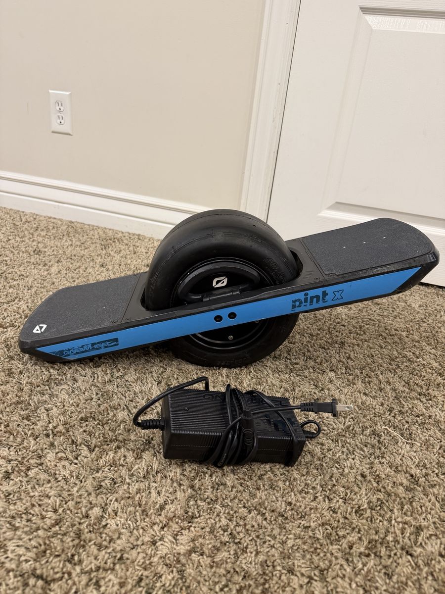 Future Motion Onewheel Pint X Electric Skateboard with Charger