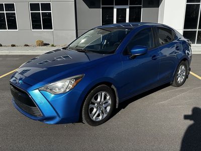 2017 Toyota Yaris Base