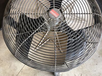 20 inch Dayton shop fan