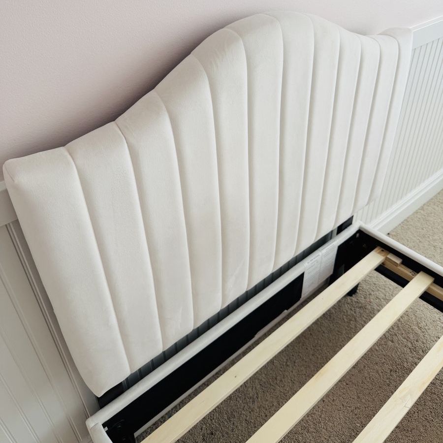 Twin bed frame $150