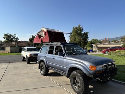 Roof top tent