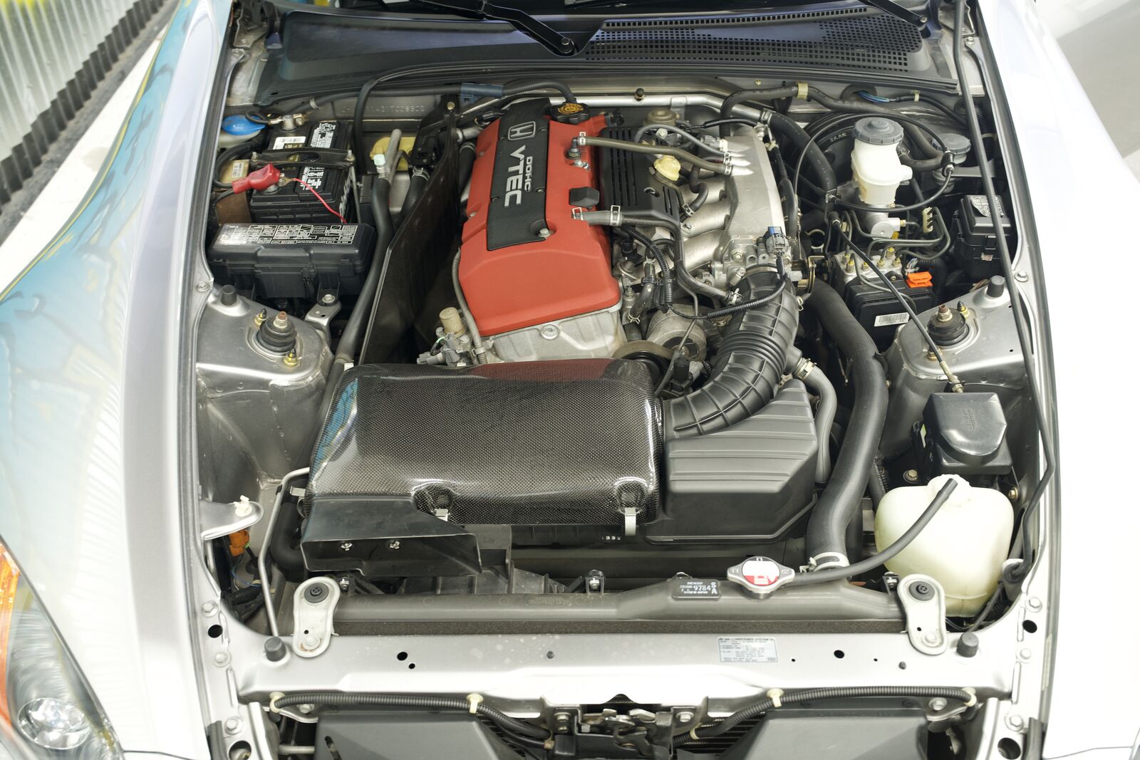 Main image 13