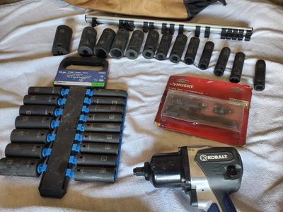 Deep impact socket set