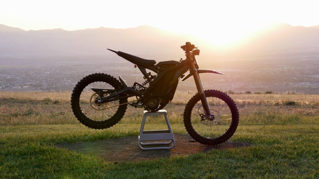 Brand New 2025 Surron Light Bee X (Black Edition)