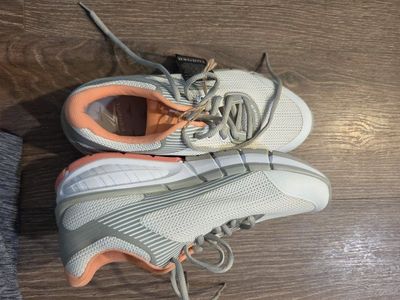 Turner Women's Performance Running Shoes - Grey/Peach, Size 9