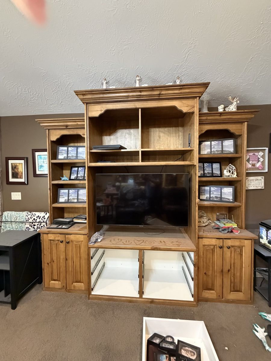Entertainment center solid wood, knotty alder