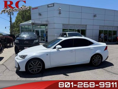 2017 Lexus IS Base