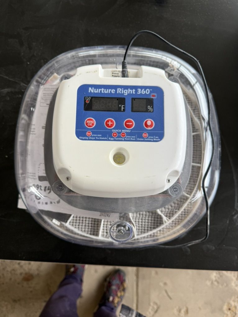 Nurture Right 360 egg Incubator