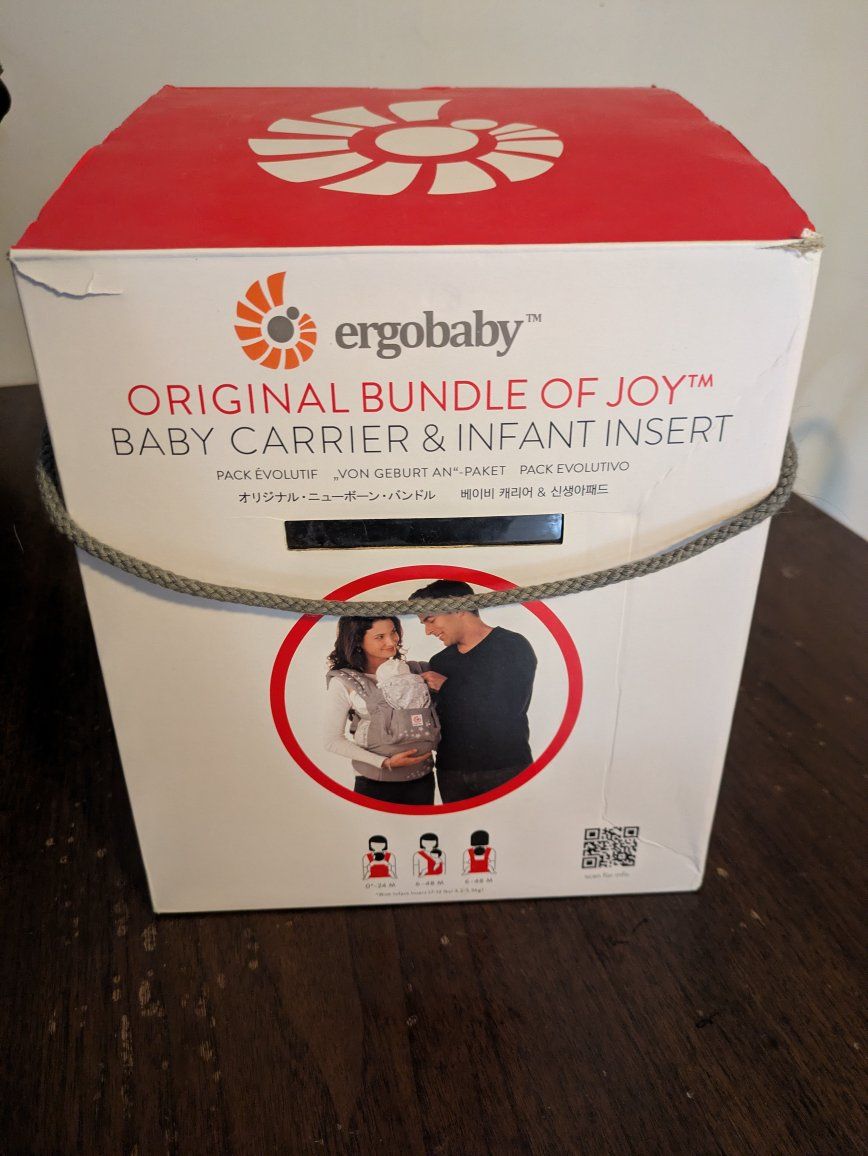 Ergobaby Original with Infant insert