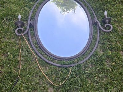 3 foot metal mirror with lights