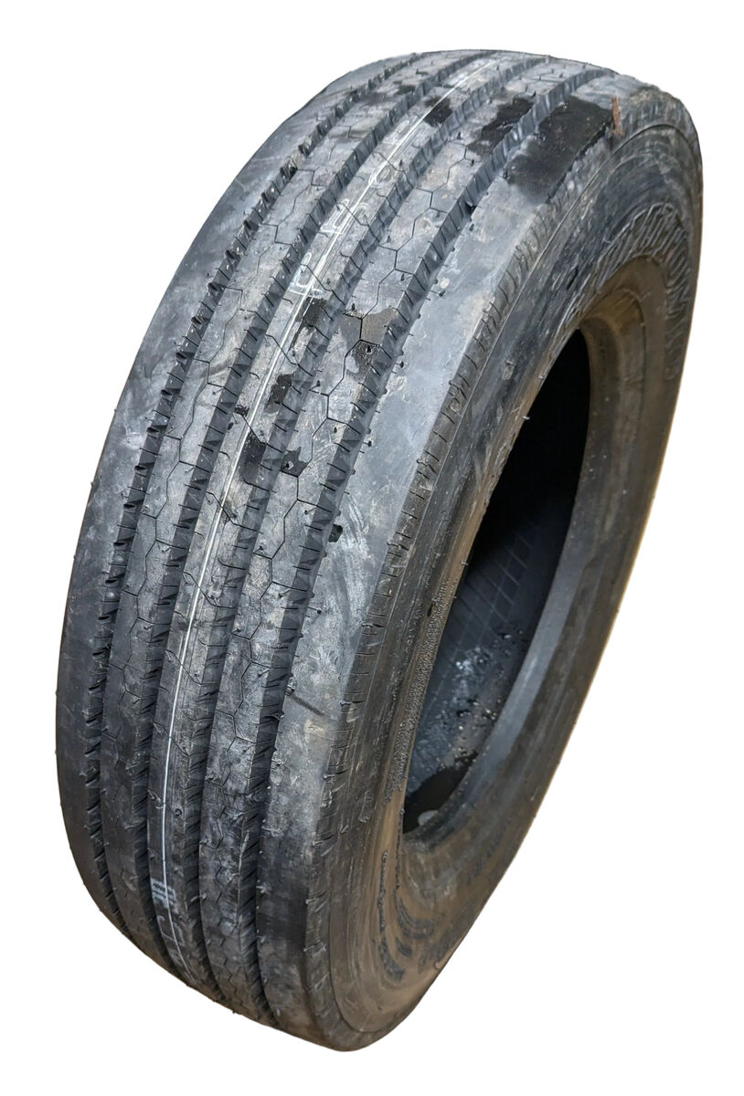 NOS SUMITOMO ST718 BSW LT 245 70 19.5 129/127M 12PLY COMMERCIAL TIRE 5530084