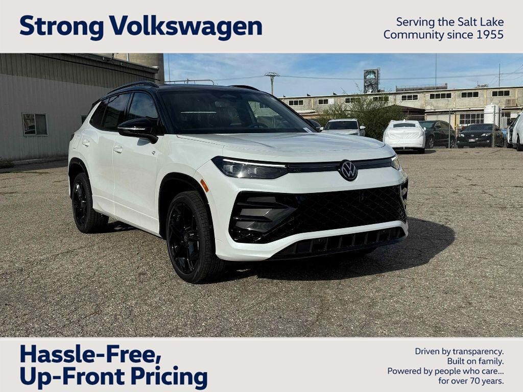 2025 Volkswagen Tiguan SE R-Line Black 4Motion