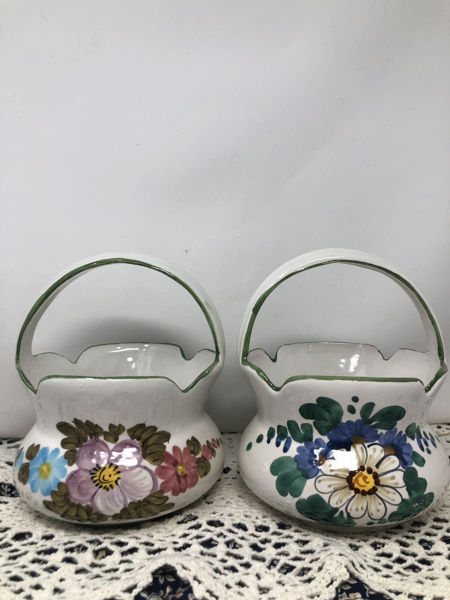 Vintage Italian Hand-Painted Ceramic Baskets – Set of 2 – 7" Tall