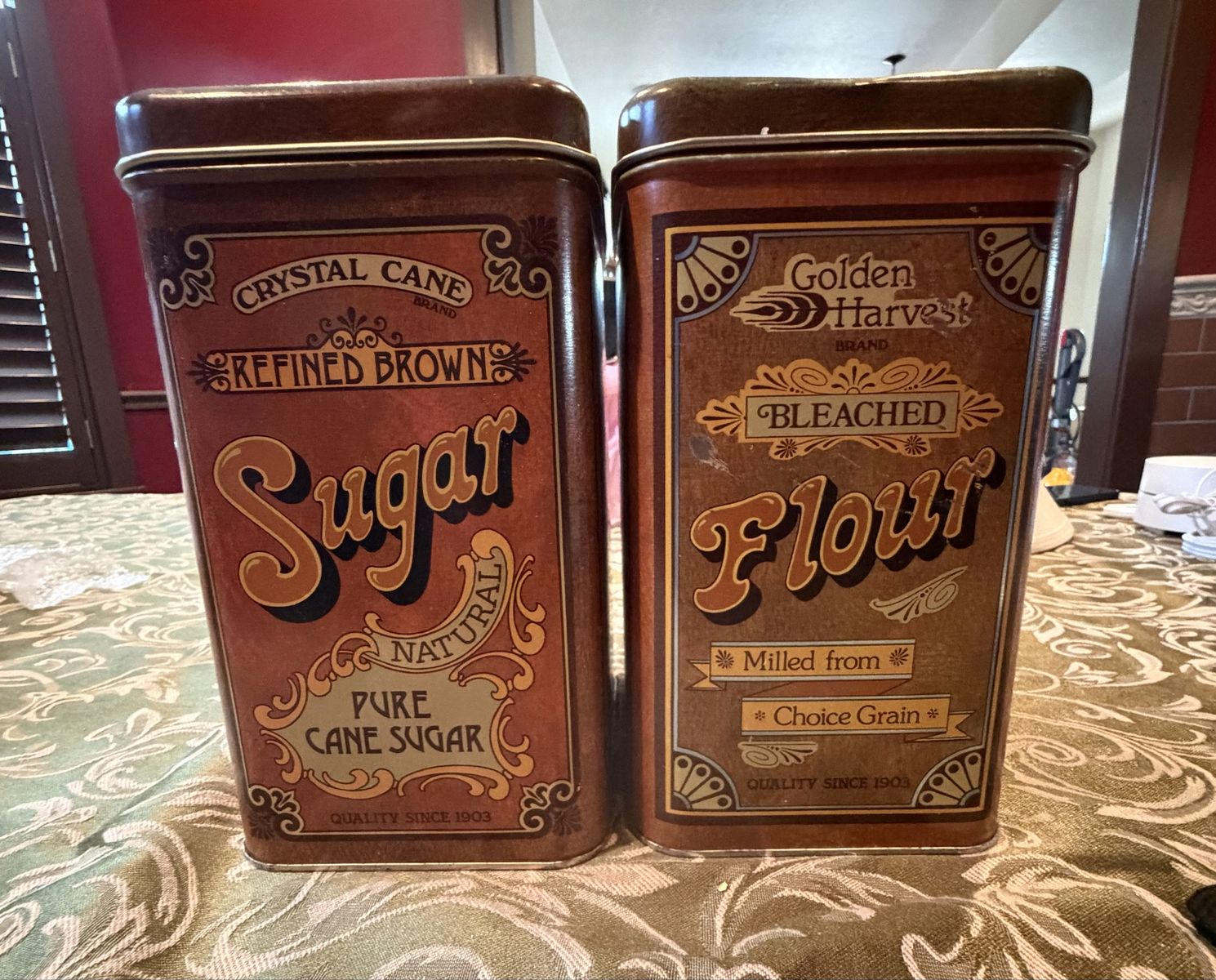 Vintage 1970’s Cheinco housewares metal finishers for sugar and flour.