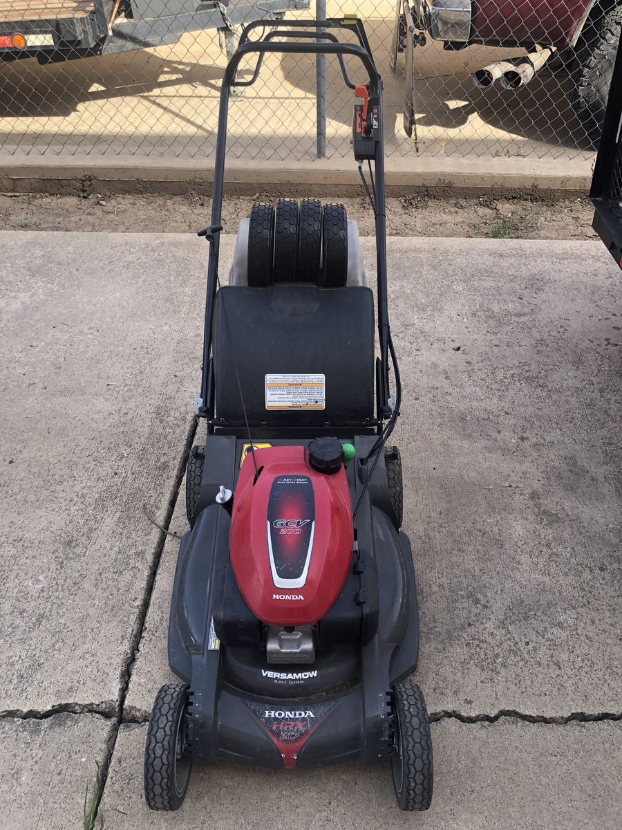 Honda HRX217 mower, $675
