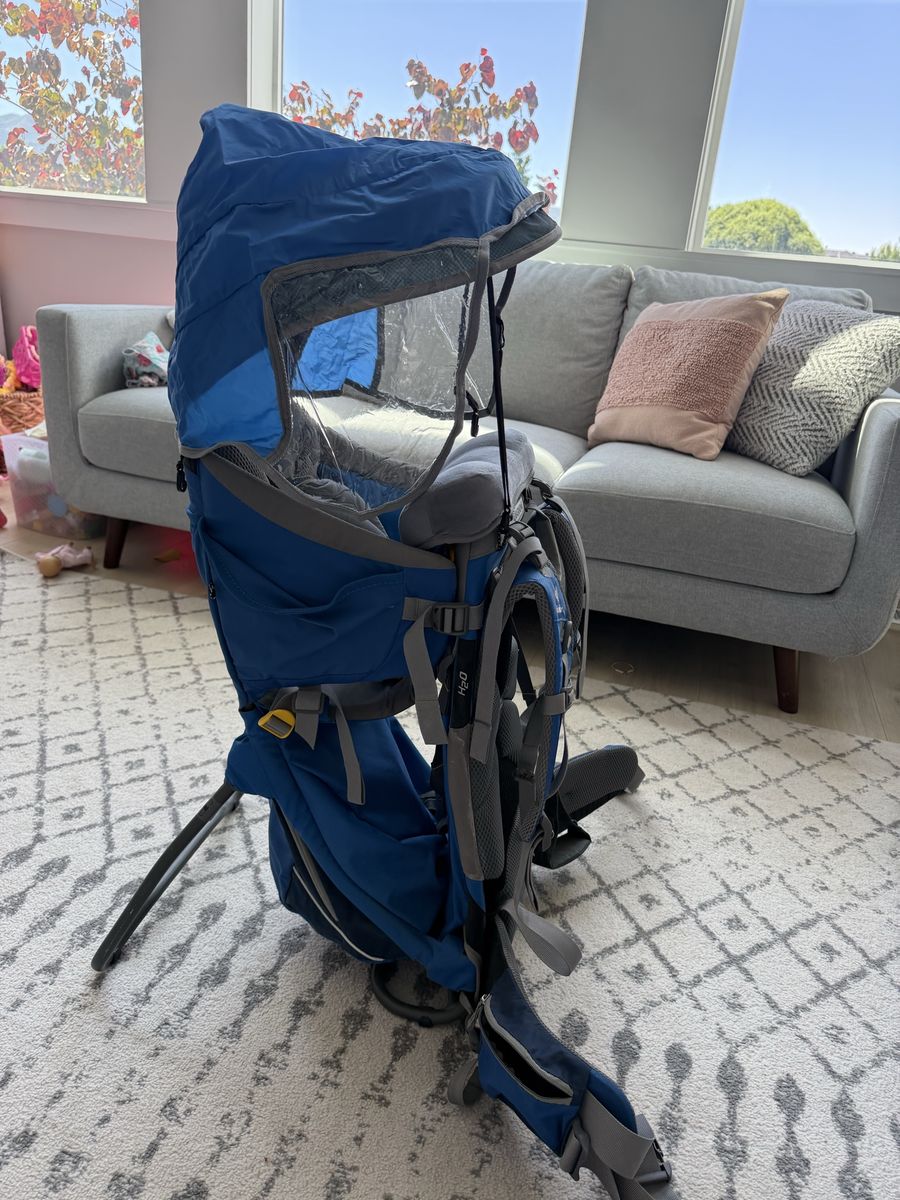 Deuter Kid Comfort 2 with sun & rain covers