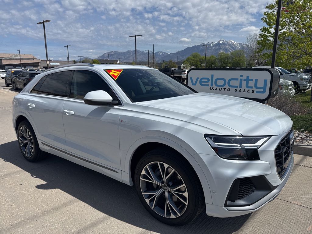 2021 Audi Q8 quattro Premium Plus 55 TFSI