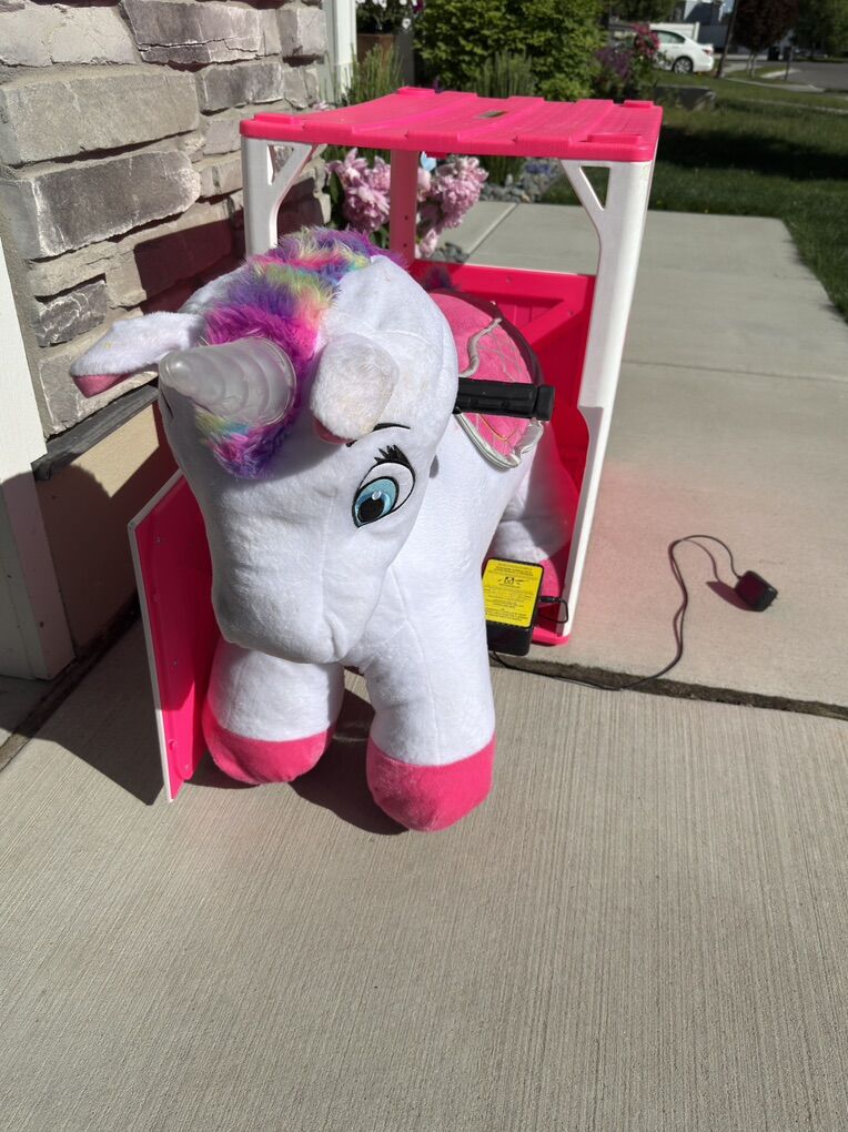 Powered Riding Unicorn With Stable