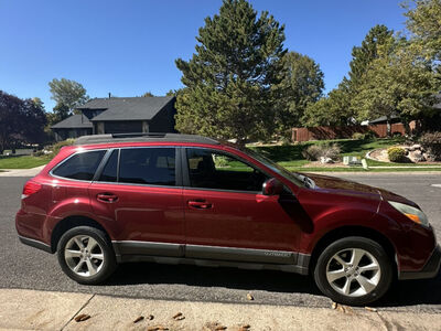 2013 SUBARU OUTBACK 2.5i Premium