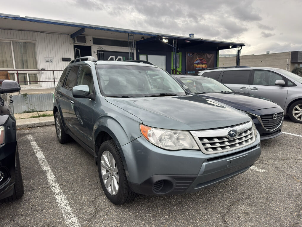 2012 SUBARU FORESTER 2.5 X Premium