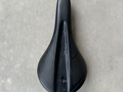 Specialized Henge Sport Mountain Bike Saddle
