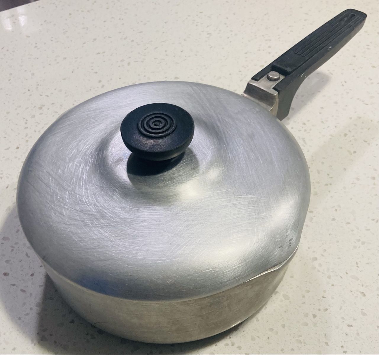 Magnalite  2 Quart Aluminum Saucepan