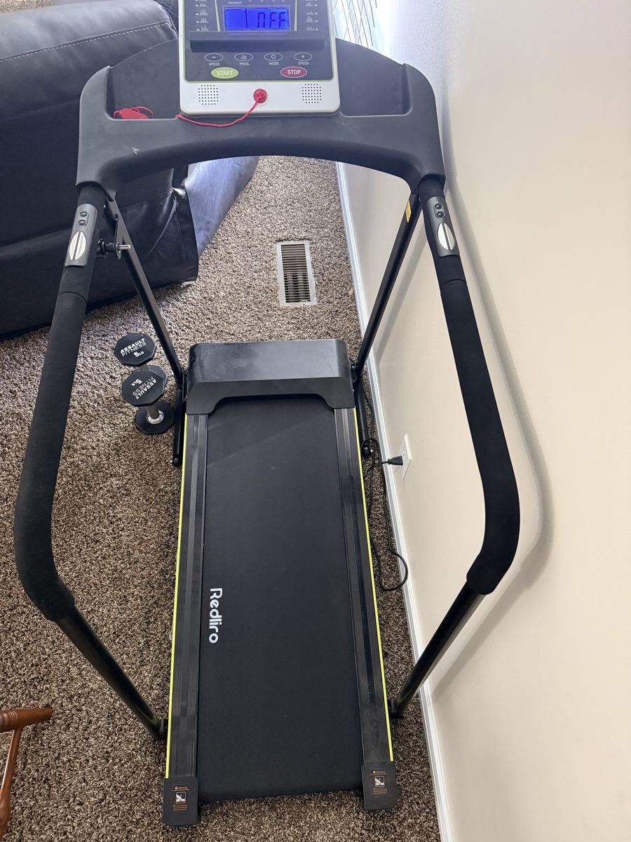 Walking pad / treadmill