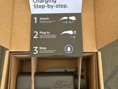 Ford NACS Fast Charging Adapter – Brand New in Box (OEM)