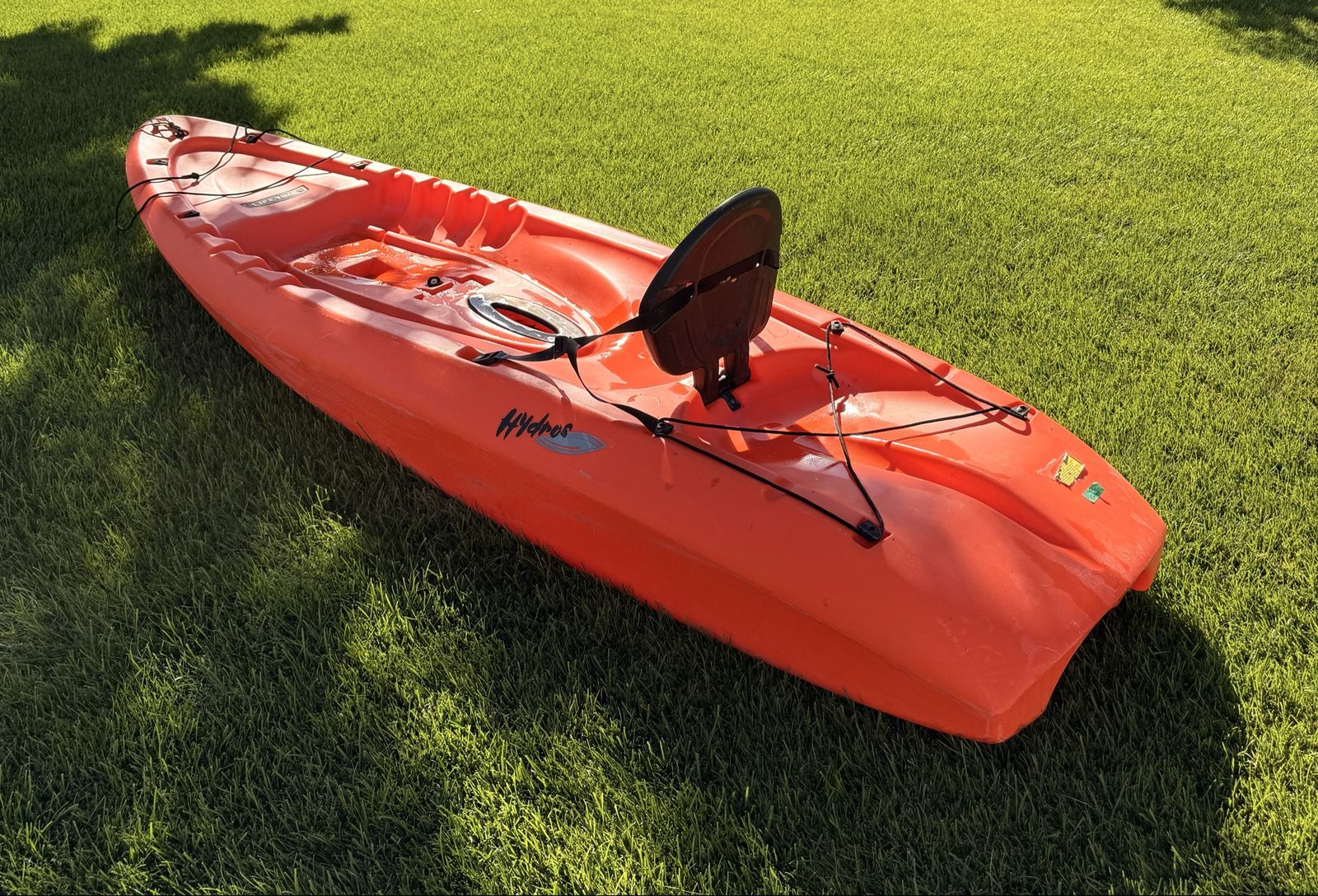 Lifetime Hydros Orange Sit-On-Top Kayak with Backrest and Ores Included just forgot to put them in the picture 