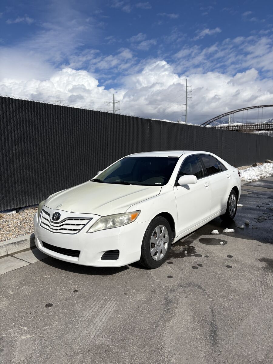 2010 TOYOTA CAMRY Base