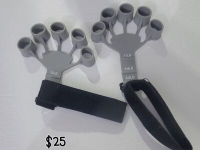 Finger gripper strength trainer