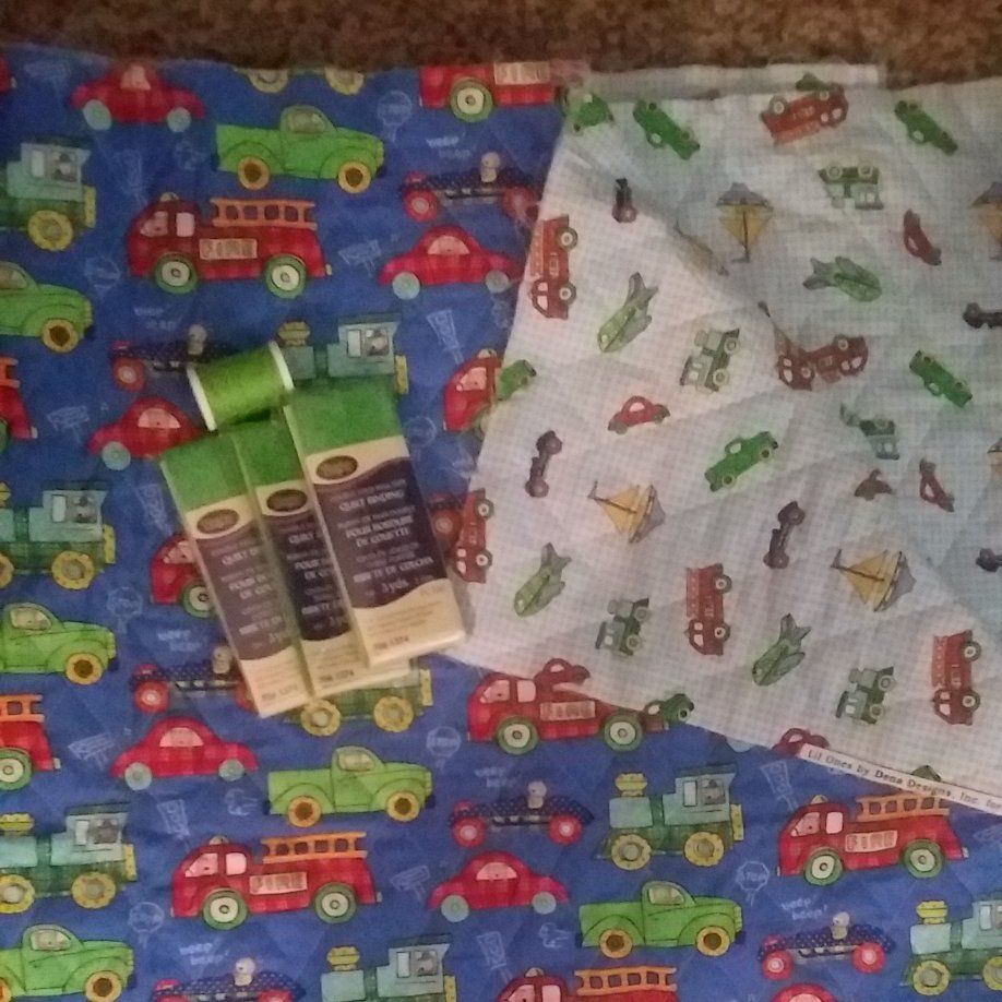 LARGE BLANKET KIT-QUILTED FABRIC, BINDING, THREAD