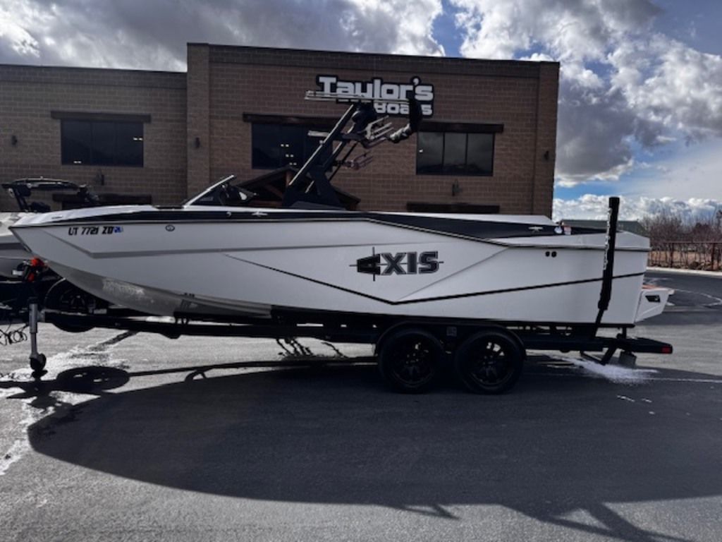2023 Axis Wake Research T250