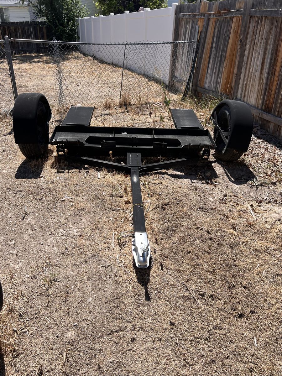 Main image 3