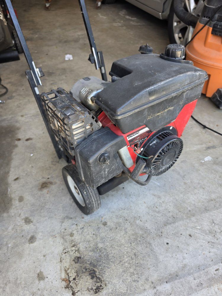 Craftsman 2500 Watt 6.0 HP Portable Gas Generator