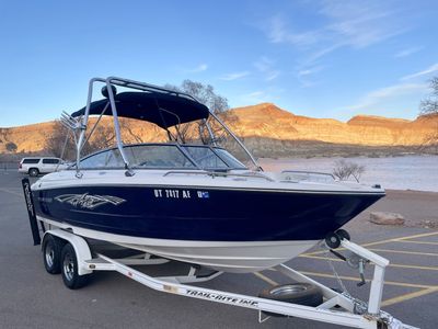 Monterey 214FS 21ft Boat 2008