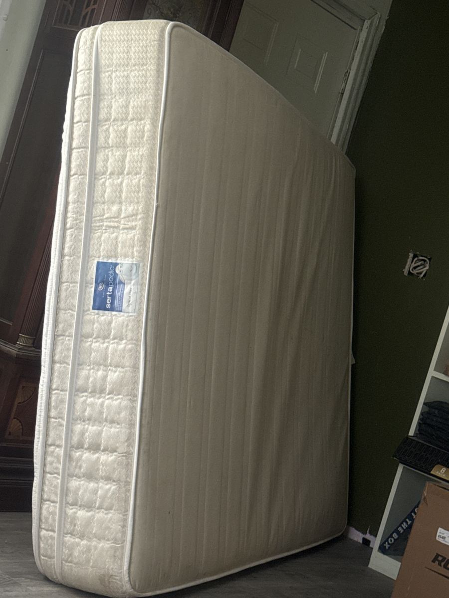 Queen mattress