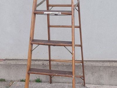 8 Foot A Frame Folding Ladder, Industrial