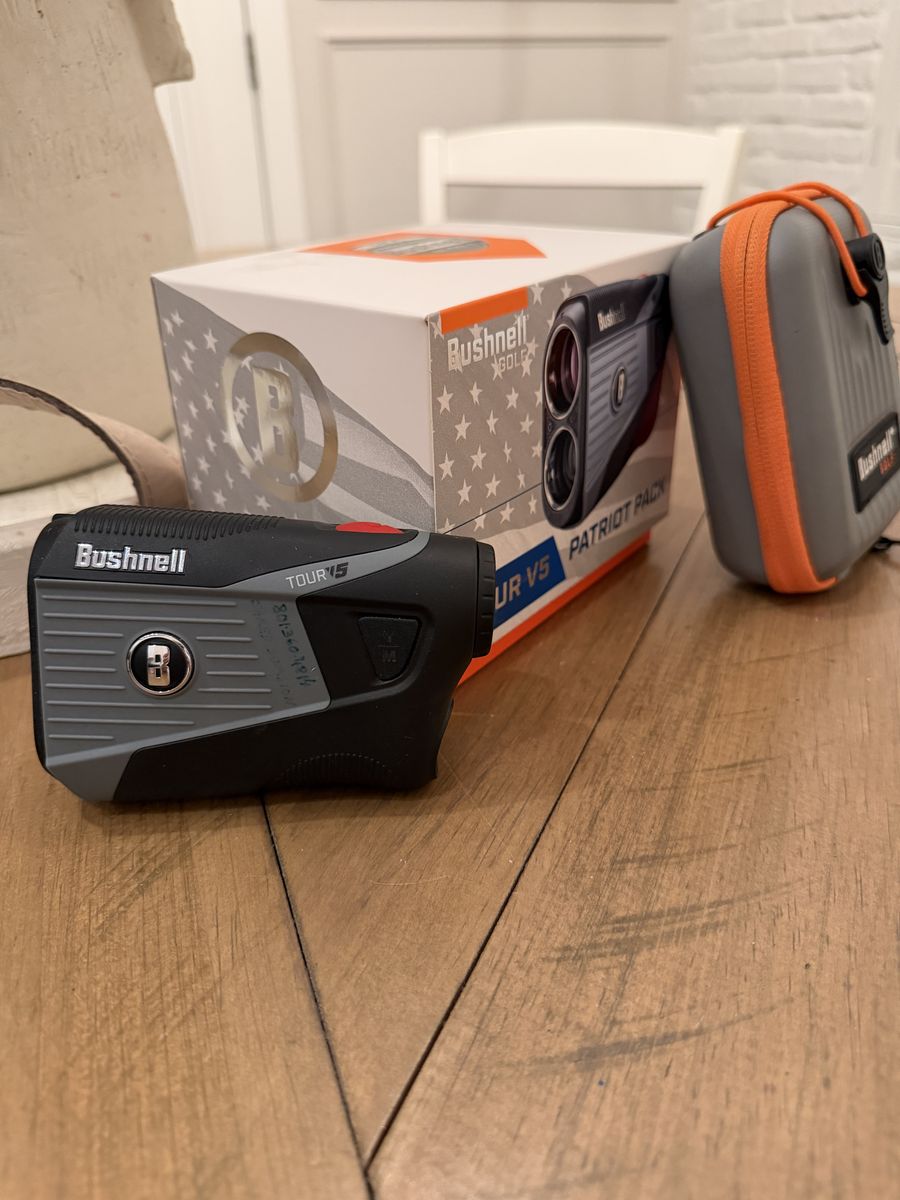 Bushnell Golf Rangefiinder