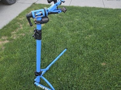 Park Tool PCS-10.3 Deluxe Home Mechanic Repair Stand