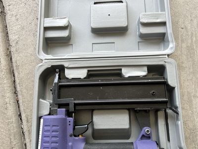 Air Brad Nailer
