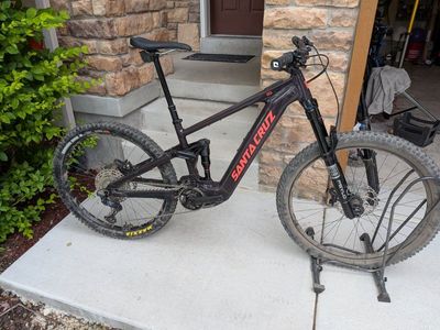 Only 235 Miles! 2026 Santa Cruz Vala AL Upgraded