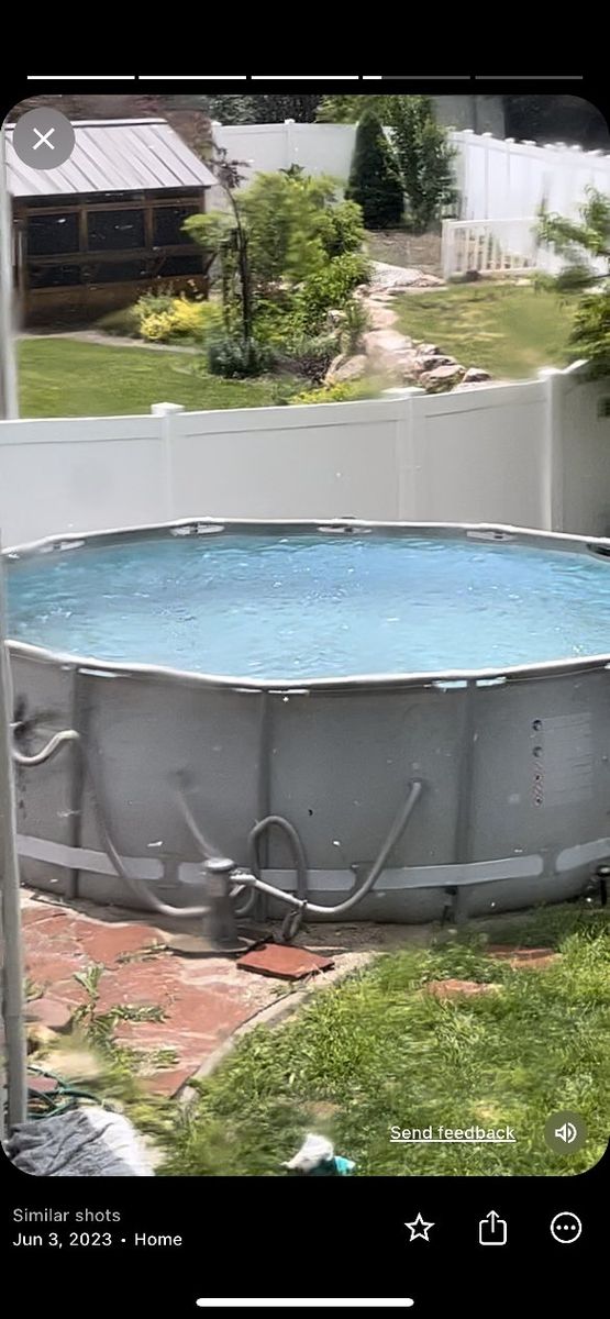 Above ground swimming pool