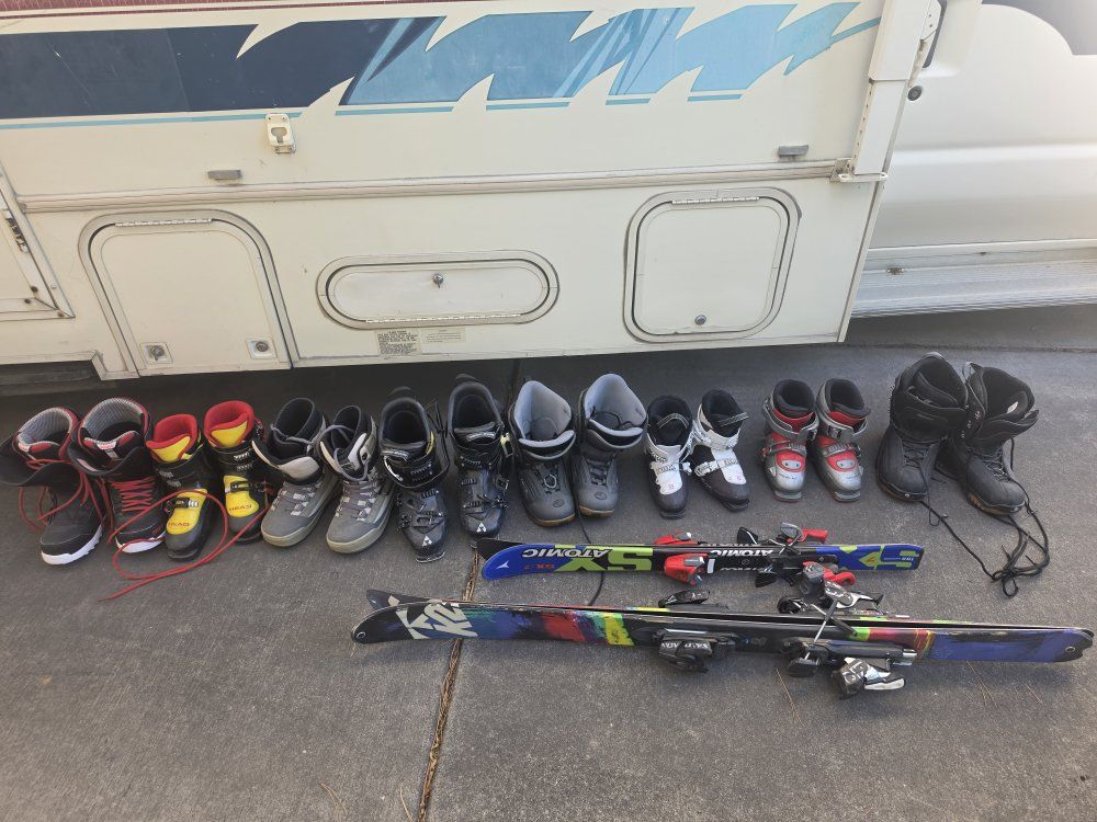 Ski gear and Snowboard Boots 