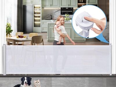 1176 - 122in Retractable Baby Gate