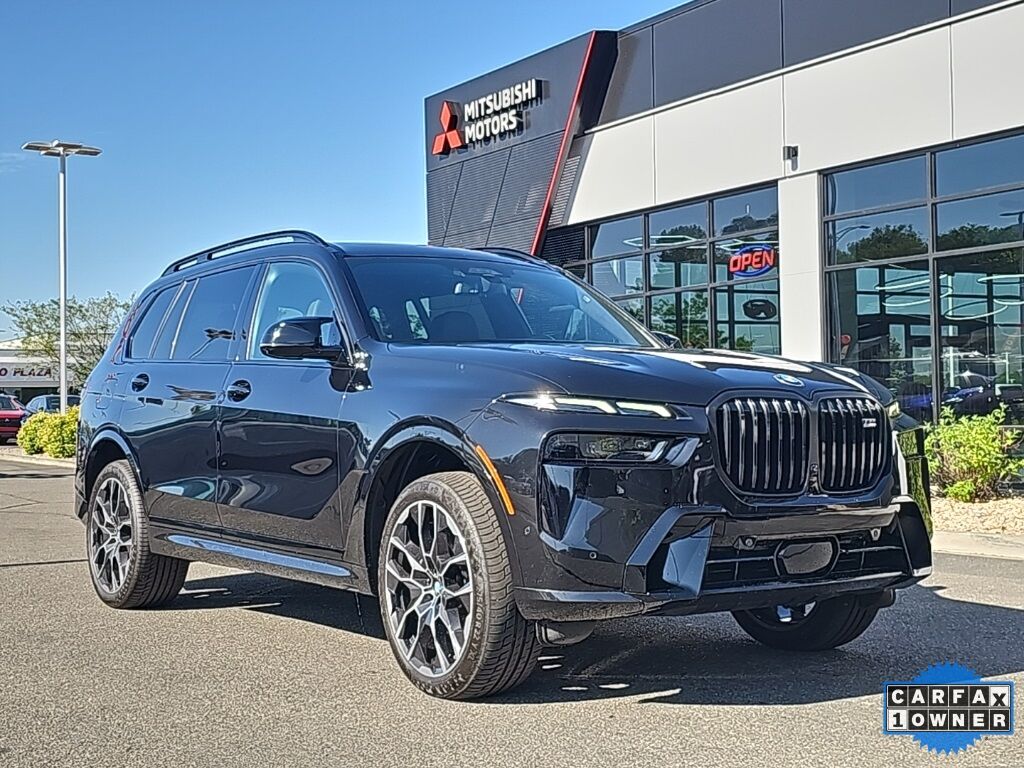 2025 BMW X7 M60i