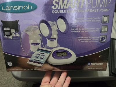 Lansinoh double breast pump