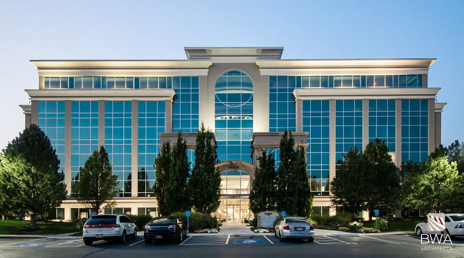 Executive Office Suites at RiverPark – Premier Office Space in South Jordan, UT