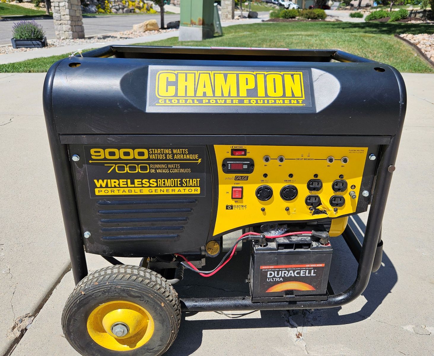 Almost never used 9000 peak generator